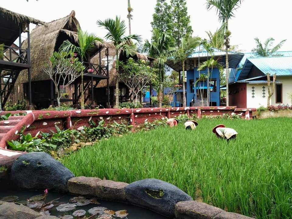 Aries Biru Hotel & Villa Puncak Exterior photo