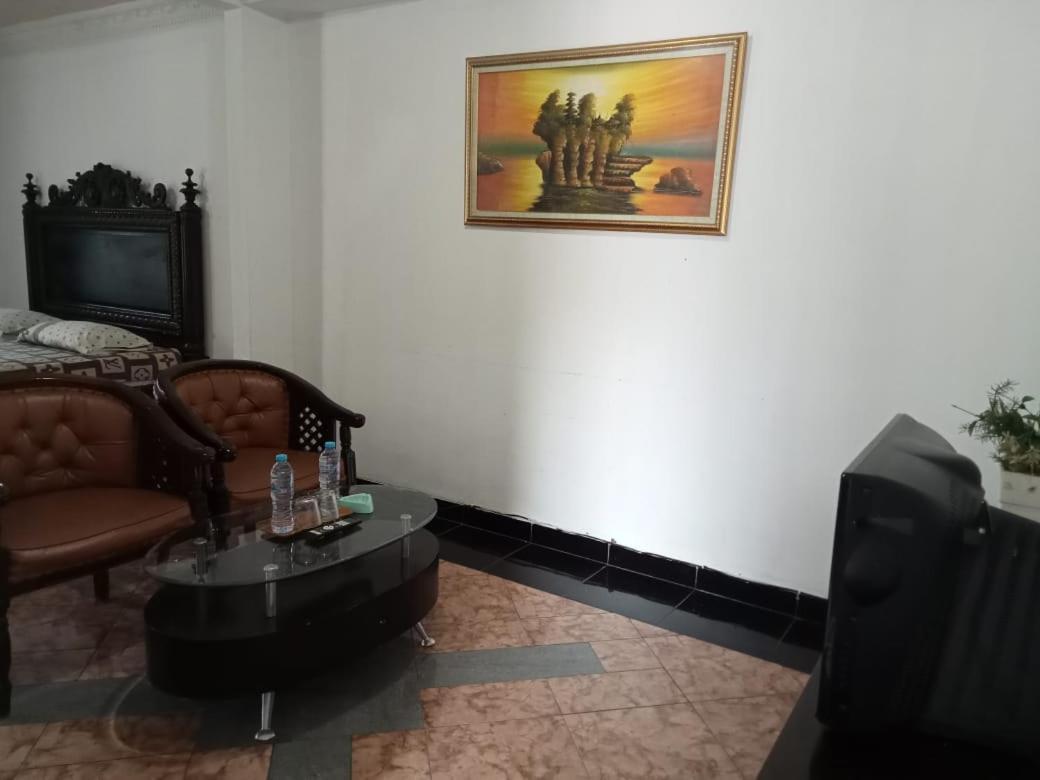 Aries Biru Hotel & Villa Puncak Exterior photo