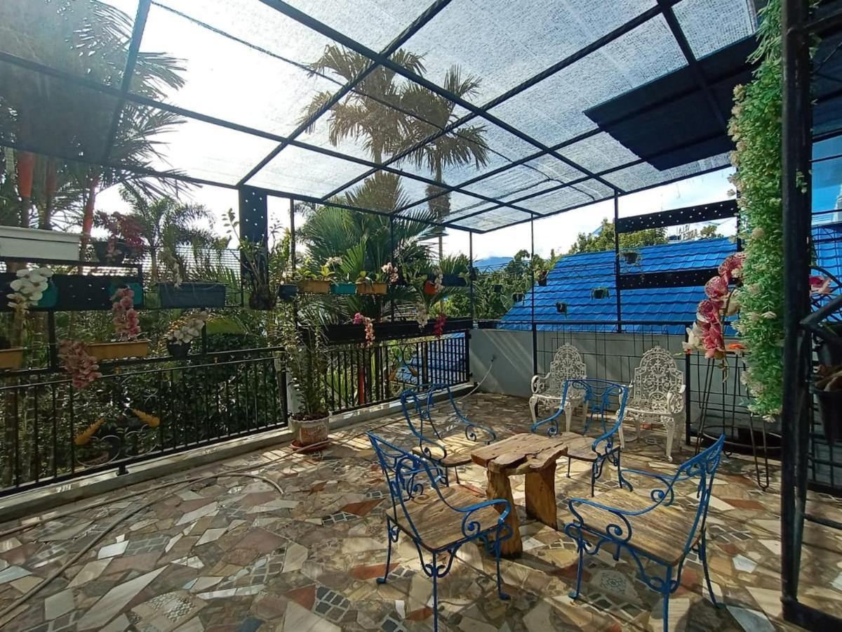 Aries Biru Hotel & Villa Puncak Exterior photo